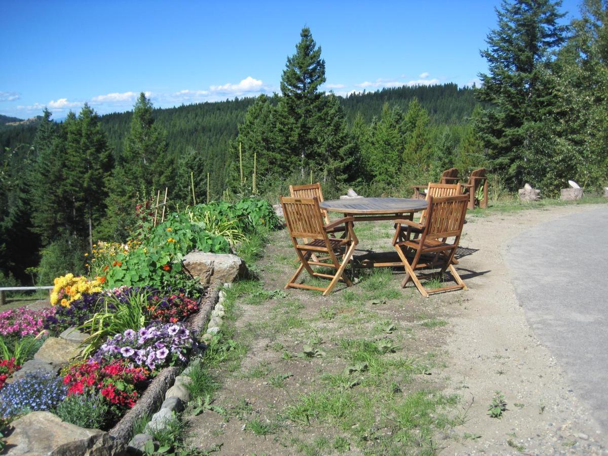 Wild Nature B&B Kelowna Exteriör bild