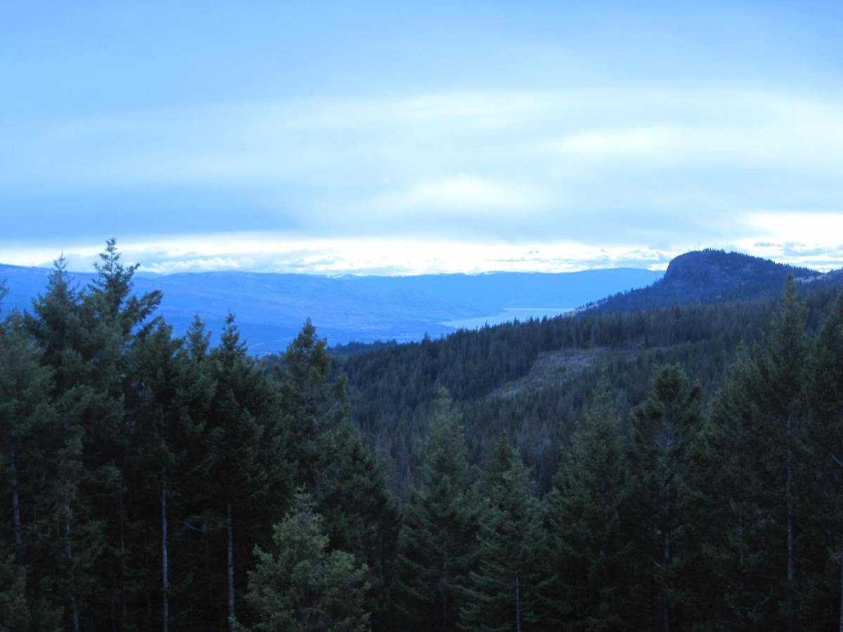 Wild Nature B&B Kelowna Exteriör bild